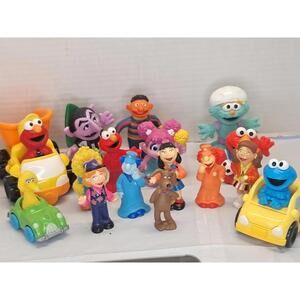 Vintage Sesame Street Figures And Cars Lot A1